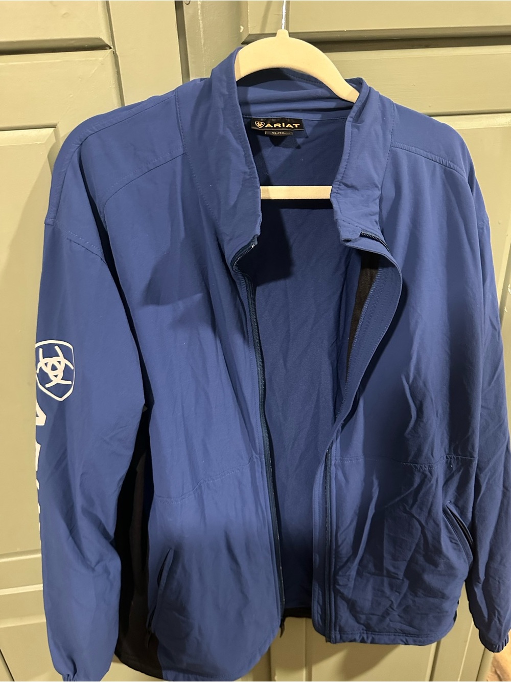 Ariat Men's Royal Blue Performance Zip Jacket